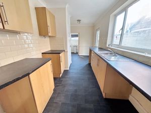 Kitchen area- click for photo gallery